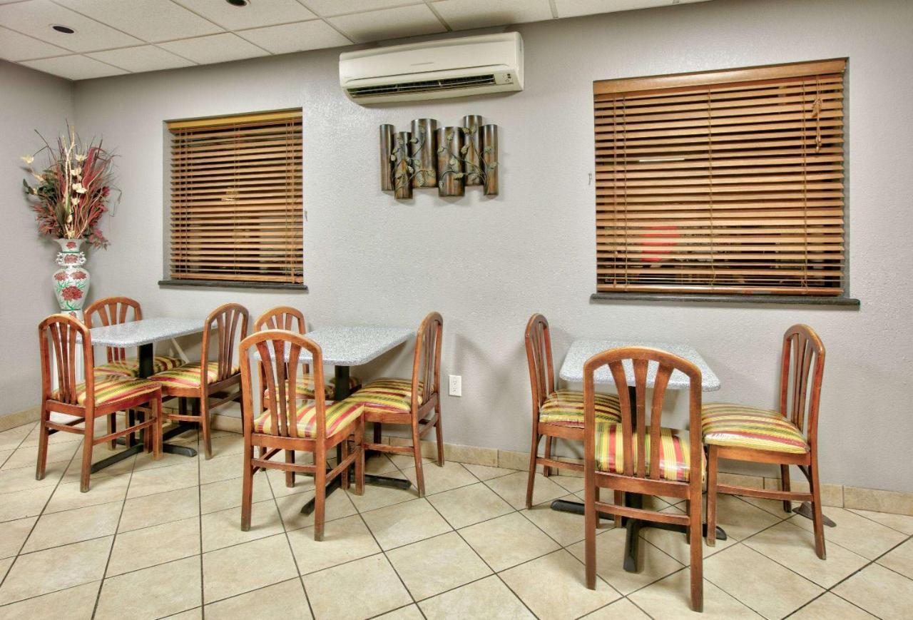 Super 8 By Wyndham Hotel Amarillo